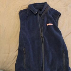 Vineyard vines fleece vest